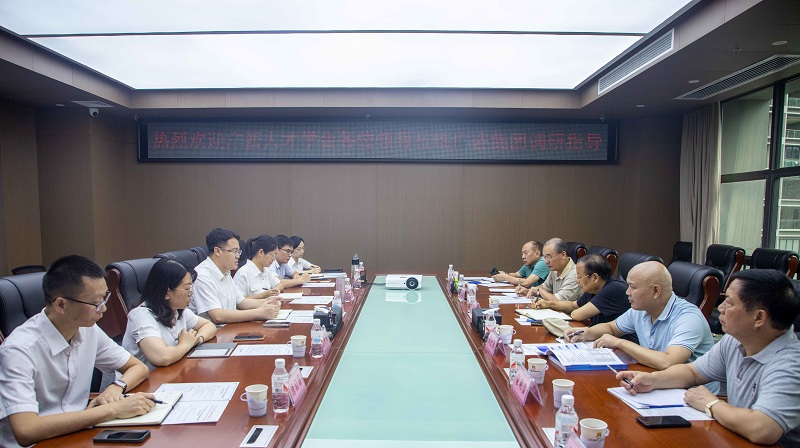 广西人才学会会长韦刚烈一行到js345线路检测集团调研